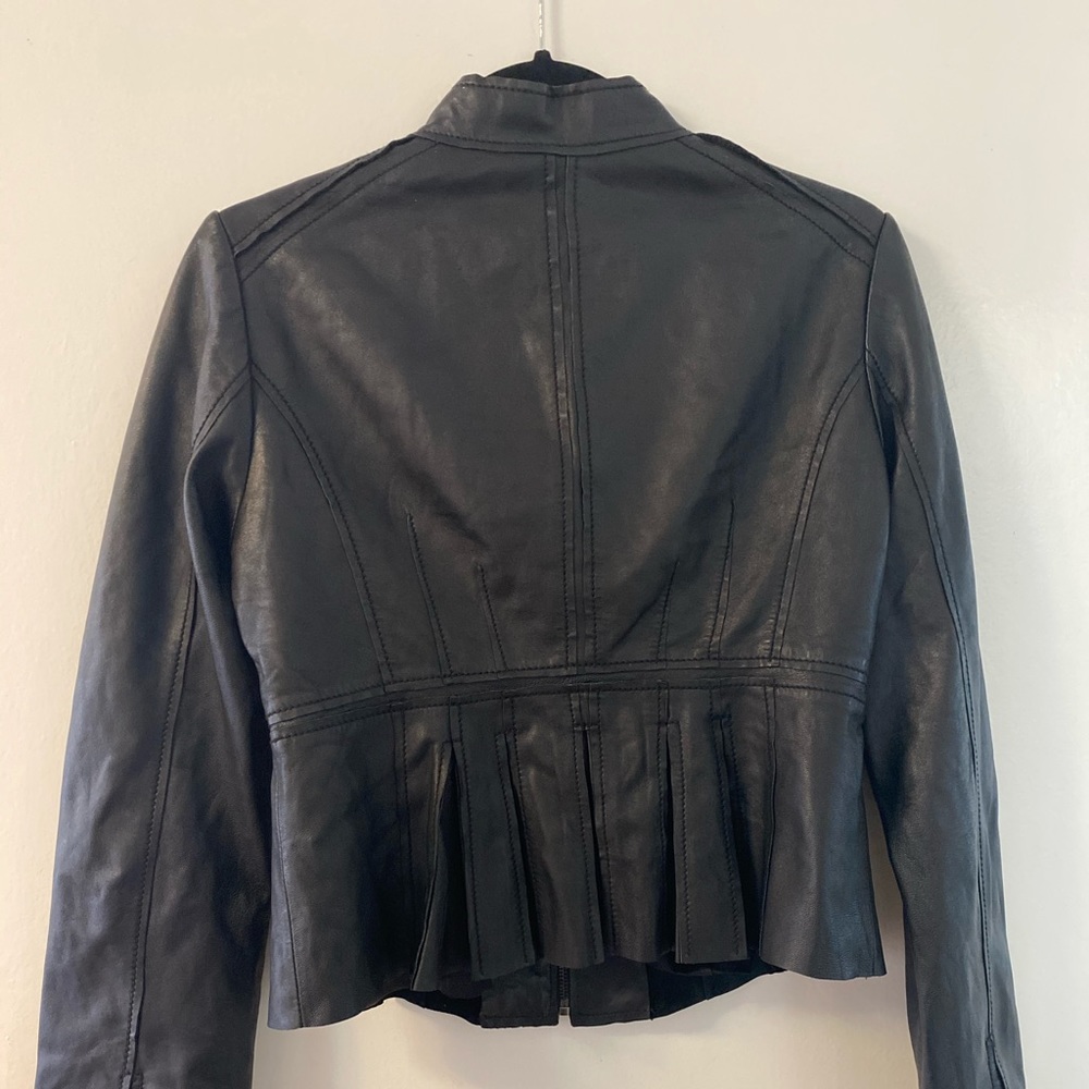 Soft leather zip up jacket - Picture 5 of 12